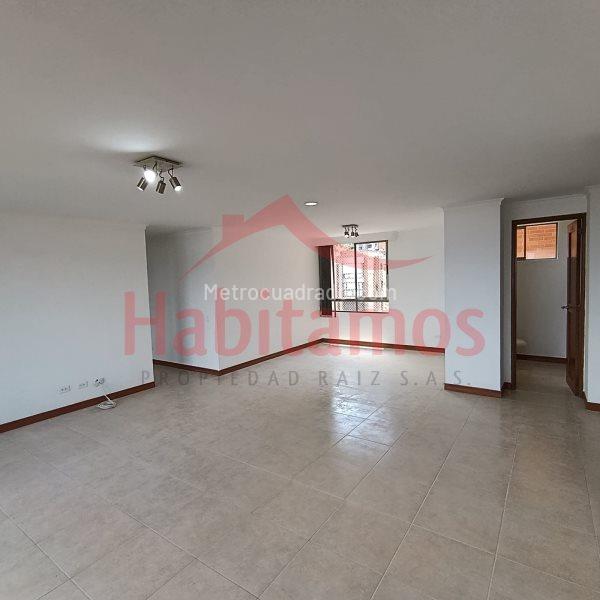 Elegant 3BR Apartment in El Poblado - 6