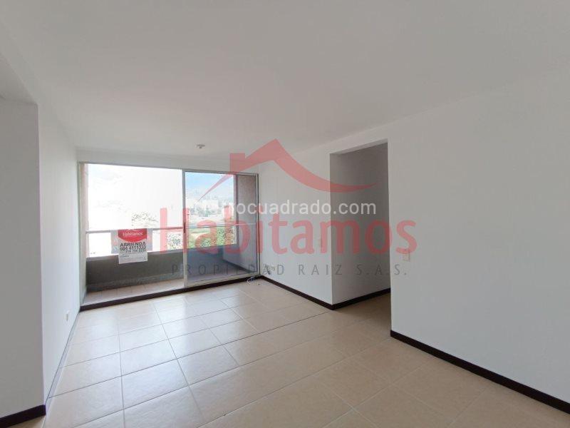 3BR Apartment for Rent in Belún (Stratum 4) - 3
