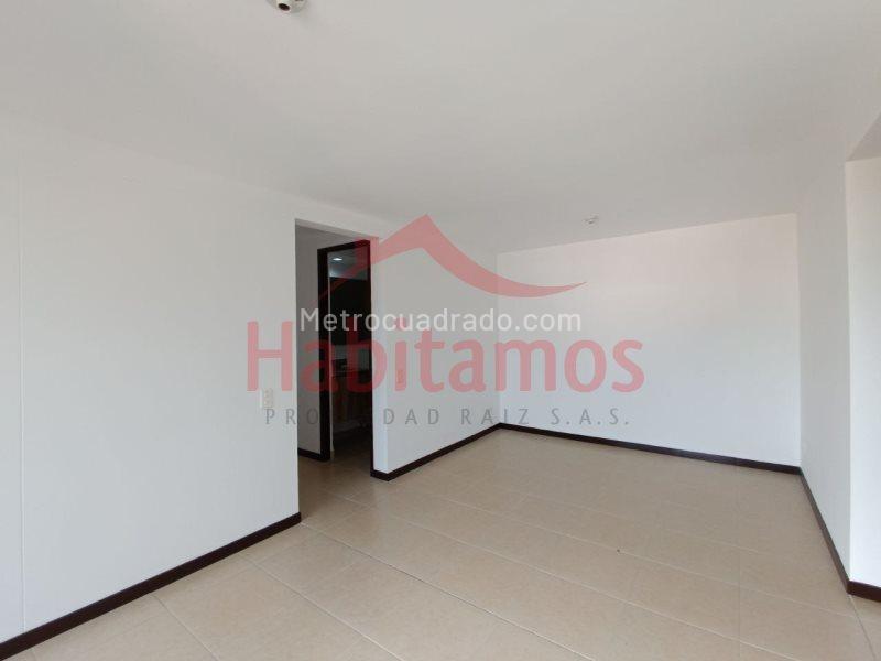 3BR Apartment for Rent in Belún (Stratum 4) - 6