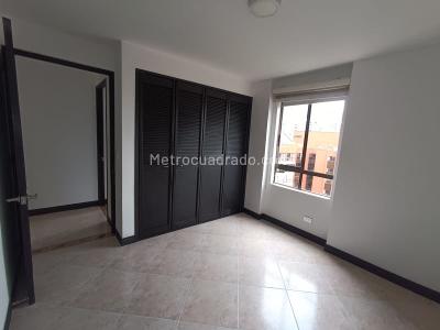 Apartamento de 3 alcobas en arriendo en El Poblado, Medellín, 86 m² · foto 15 de 18
