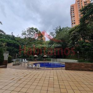 Apartamento de 3 alcobas en venta en El Poblado, Medellín, 156 m² · foto 16 de 18