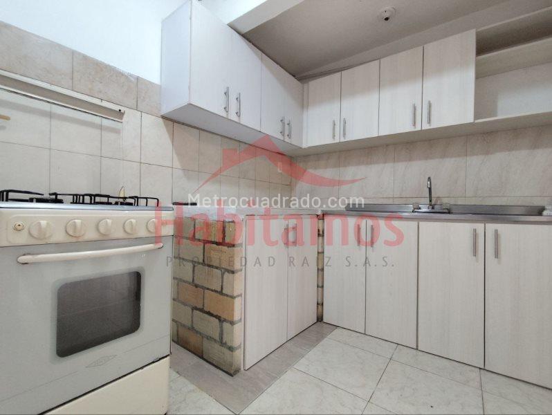 Functional 5BR House in Belen - 5