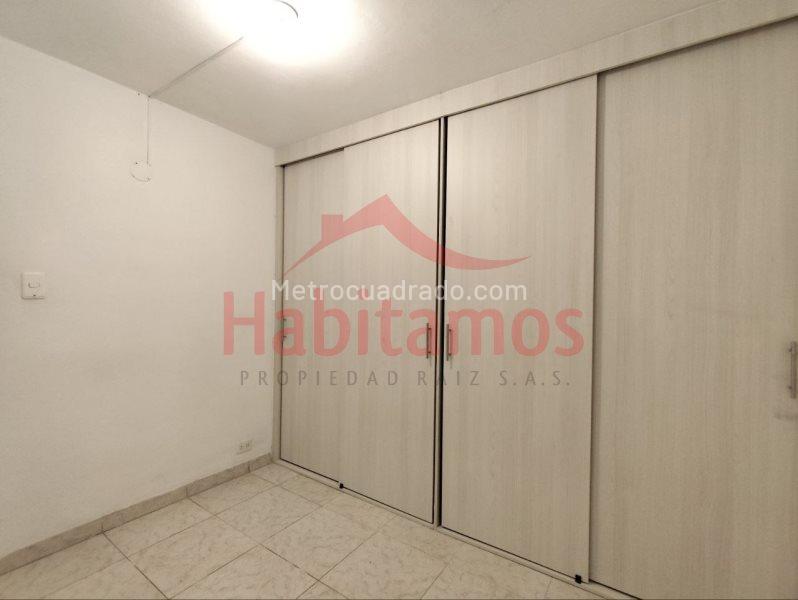 Functional 5BR House in Belen - 8