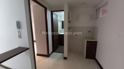 Apartaestudio en venta en Cristobal, Medellín, 30 m² · foto 9 de 10