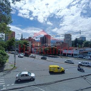 Apartamento de 3 alcobas en venta en Rosales, Medellín, 82 m² · foto 2 de 17