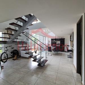 Apartamento de 4 alcobas en venta en El Chingui, Envigado, 140 m² · foto 2 de 20