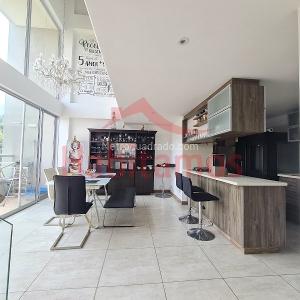 Apartamento de 4 alcobas en venta en El Chingui, Envigado, 140 m² · foto 4 de 20