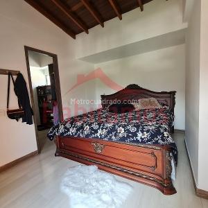 Apartamento de 4 alcobas en venta en El Chingui, Envigado, 140 m² · foto 11 de 20
