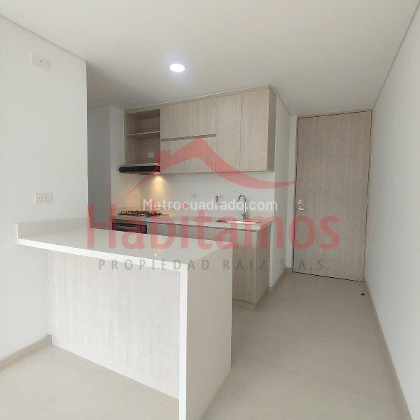 Apartamento de Lujo con 3 Alcobas y Amenidades en El Trianón