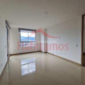 Apartamento de 2 alcobas en venta en El Dorado, Envigado, 65 m² · foto 2 de 16