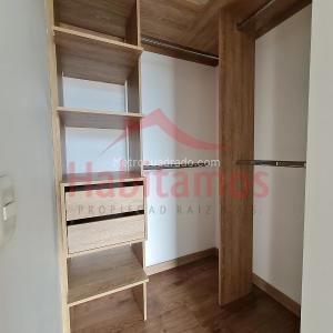 Apartamento de 2 alcobas en venta en El Dorado, Envigado, 65 m² · foto 8 de 16