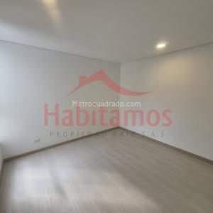 Apartamento de 2 alcobas en venta en Las Antillas, Envigado, 70 m² · foto 12 de 16