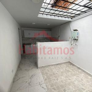 Casa de 5 alcobas en venta en Simon Bolivar, Medellín, 226 m² · foto 19 de 20