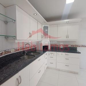 Apartamento de 4 alcobas en arriendo en El Poblado, Medellín, 200 m² · foto 4 de 20
