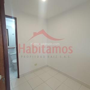 Apartamento de 4 alcobas en arriendo en El Poblado, Medellín, 200 m² · foto 7 de 20