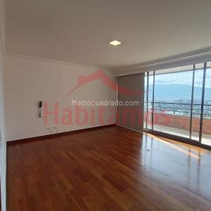 Apartamento de 4 alcobas en arriendo en El Poblado, Medellín, 200 m² · foto 19 de 20