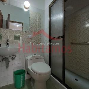 Apartamento de 4 alcobas en arriendo en San Joaquin, Medellín, 200 m² · foto 13 de 20