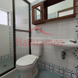 Apartamento de 4 alcobas en arriendo en San Joaquin, Medellín, 200 m² · foto 16 de 20