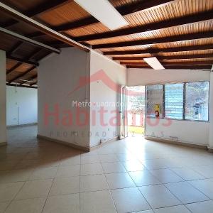 Casa de 4 alcobas en arriendo en Suramericana, Medellín, 200 m² · foto 3 de 20