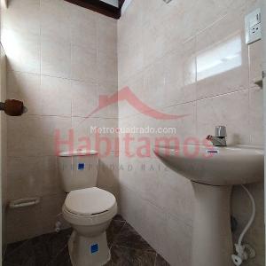 Casa de 4 alcobas en arriendo en Suramericana, Medellín, 200 m² · foto 10 de 20