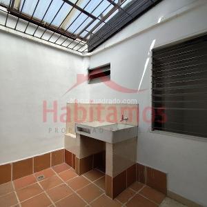 Casa de 4 alcobas en arriendo en Suramericana, Medellín, 200 m² · foto 12 de 20