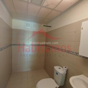 Casa de 5 alcobas en arriendo en Vereda Chachafruto, Rionegro, 750 m² · foto 3 de 13