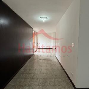 Apartamento en venta en Florida Nueva, Medellín · foto 9 de 15