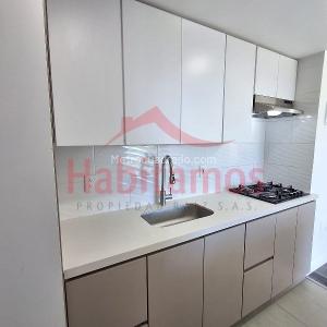 Apartamento de 3 alcobas en venta en Cuatro Esquinas, Rionegro, 55 m² · foto 3 de 18