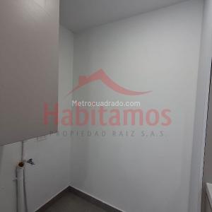 Apartamento de 3 alcobas en venta en Cuatro Esquinas, Rionegro, 55 m² · foto 4 de 18