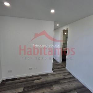 Apartamento de 3 alcobas en venta en Cuatro Esquinas, Rionegro, 55 m² · foto 10 de 18