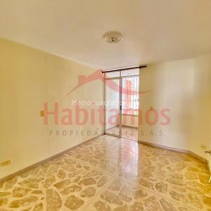 Apartamento de 2 alcobas en venta en Laureles, Medellín, 79 m² · foto 12 de 16