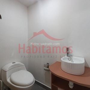 Apartamento en arriendo en El Tesoro, Medellín · foto 10 de 17