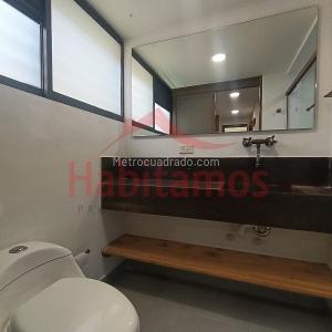 Apartamento en arriendo en El Tesoro, Medellín · foto 15 de 17
