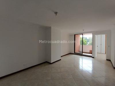 Apartamento en venta en Calasanz, Medellín · foto 3 de 14