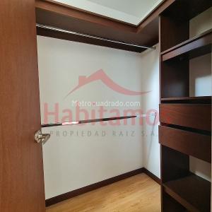 Apartamento en venta en El Poblado, Medellín · foto 10 de 18