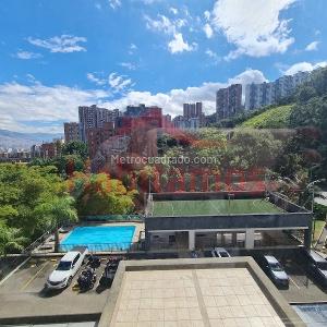 Apartamento en venta en El Poblado, Medellín · foto 15 de 18