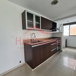 Apartamento en venta en El Poblado, Medellín · foto 5 de 18