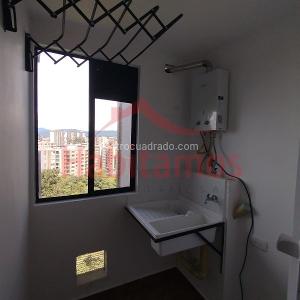 Apartamento en arriendo en Cuatro Esquinas, Rionegro · foto 2 de 9