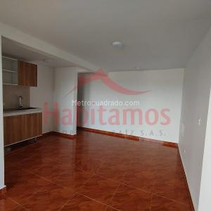 Apartamento en arriendo en Cuatro Esquinas, Rionegro · foto 3 de 9