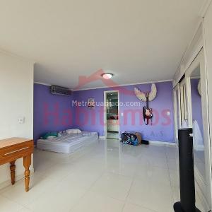 Apartamento de 4 alcobas en venta en El Poblado, Medellín, 229 m² · foto 6 de 20
