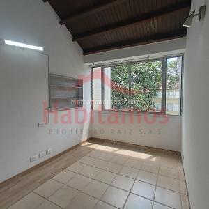 Apartamento de 3 alcobas en arriendo en El Poblado, Medellín, 143 m² · foto 4 de 20
