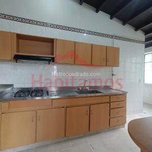 Apartamento de 3 alcobas en arriendo en El Poblado, Medellín, 143 m² · foto 6 de 20