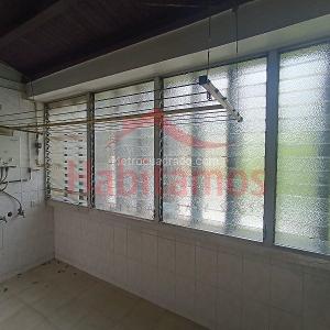 Apartamento de 3 alcobas en arriendo en El Poblado, Medellín, 143 m² · foto 9 de 20