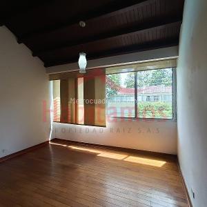 Apartamento de 3 alcobas en arriendo en El Poblado, Medellín, 143 m² · foto 15 de 20