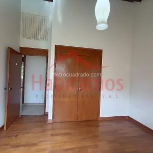 Apartamento de 3 alcobas en arriendo en El Poblado, Medellín, 143 m² · foto 16 de 20