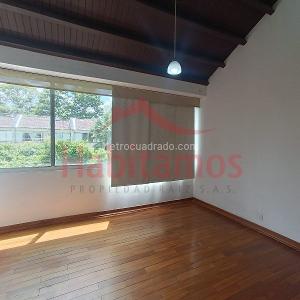 Apartamento de 3 alcobas en arriendo en El Poblado, Medellín, 143 m² · foto 18 de 20