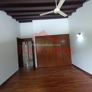 Apartamento de 3 alcobas en arriendo en El Poblado, Medellín, 143 m² · foto 20 de 20