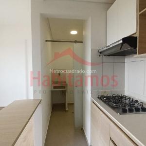 Apartamento de 2 alcobas en arriendo en Barro Blanco, Rionegro, 75 m² · foto 3 de 15