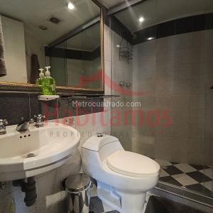 Apartamento de 2 alcobas en arriendo en San Joaquin, Medellín, 78 m² · foto 10 de 17