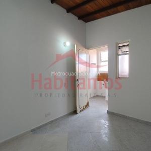 Apartamento de 3 alcobas en arriendo en Los Pinos, Medellín, 100 m² · foto 8 de 19